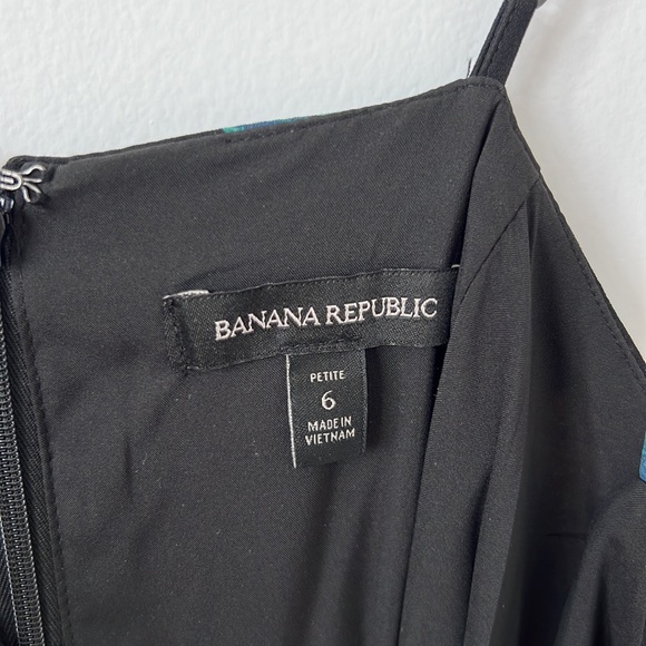 BANANA REPUBLIC Tiered Midi Dress - Picture 5 of 8